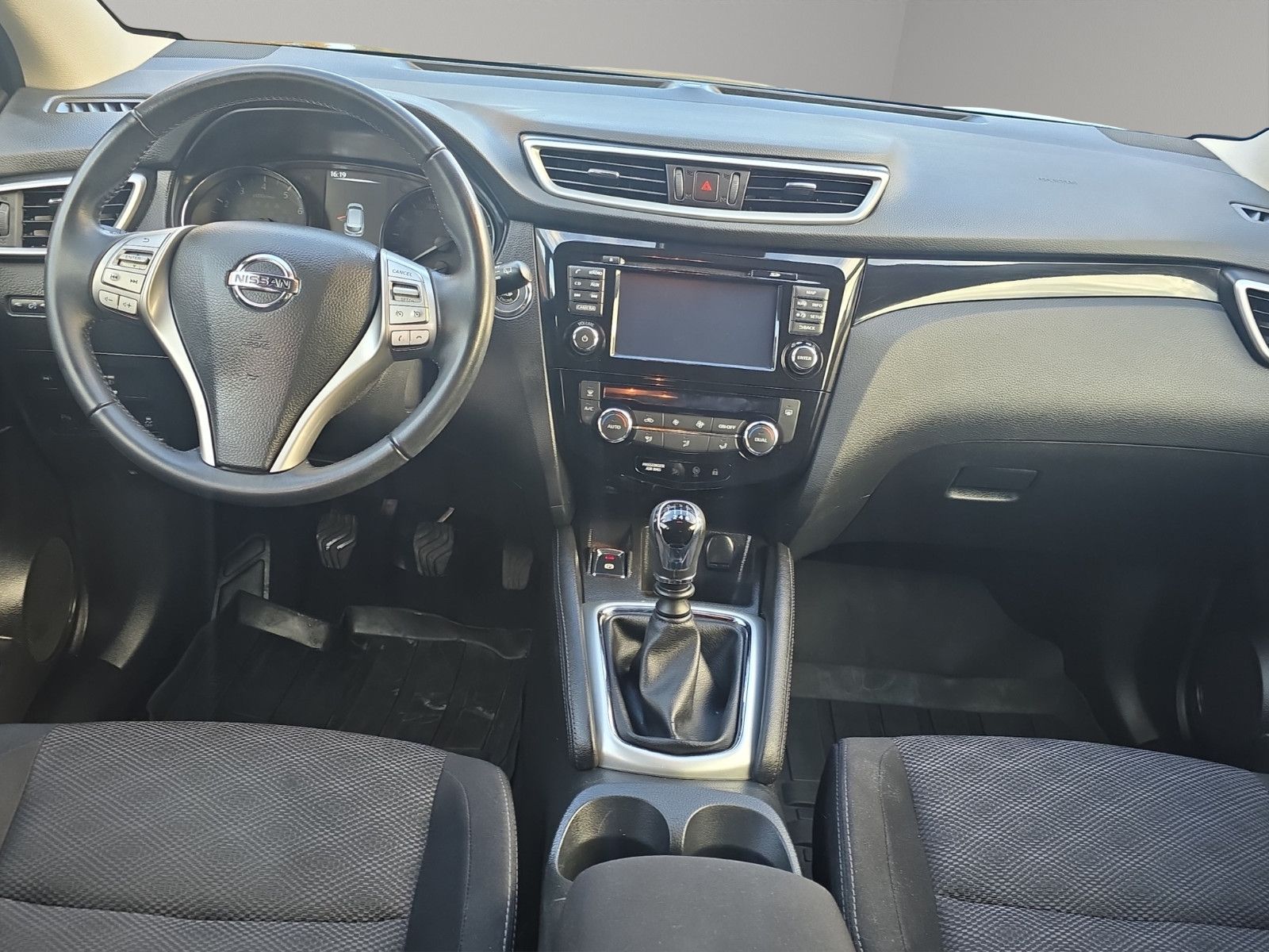 Fahrzeugabbildung Nissan Qashqai 360°KAMERA*NAVI*KEYLES GO*
