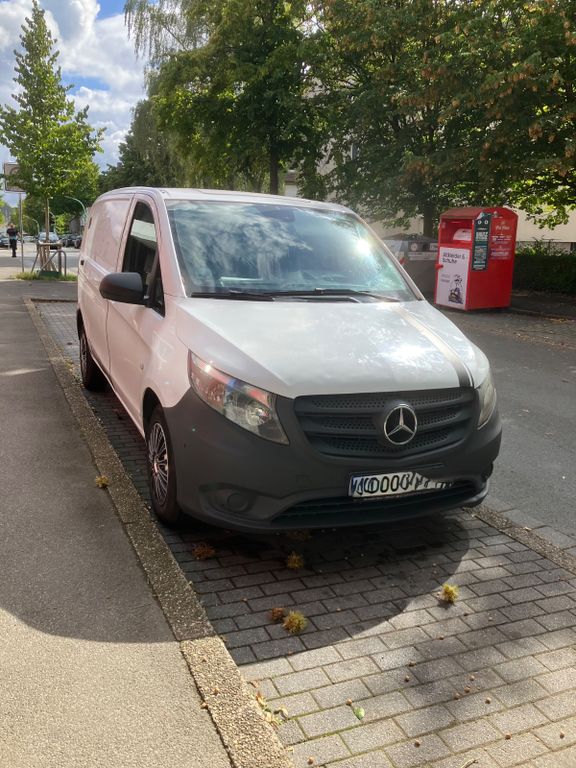 Image of Mercedes-Benz Vito