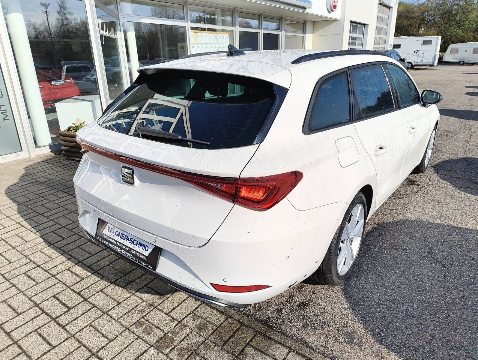Fahrzeugabbildung SEAT Leon Sportstourer FR 2.0 TDI DSG