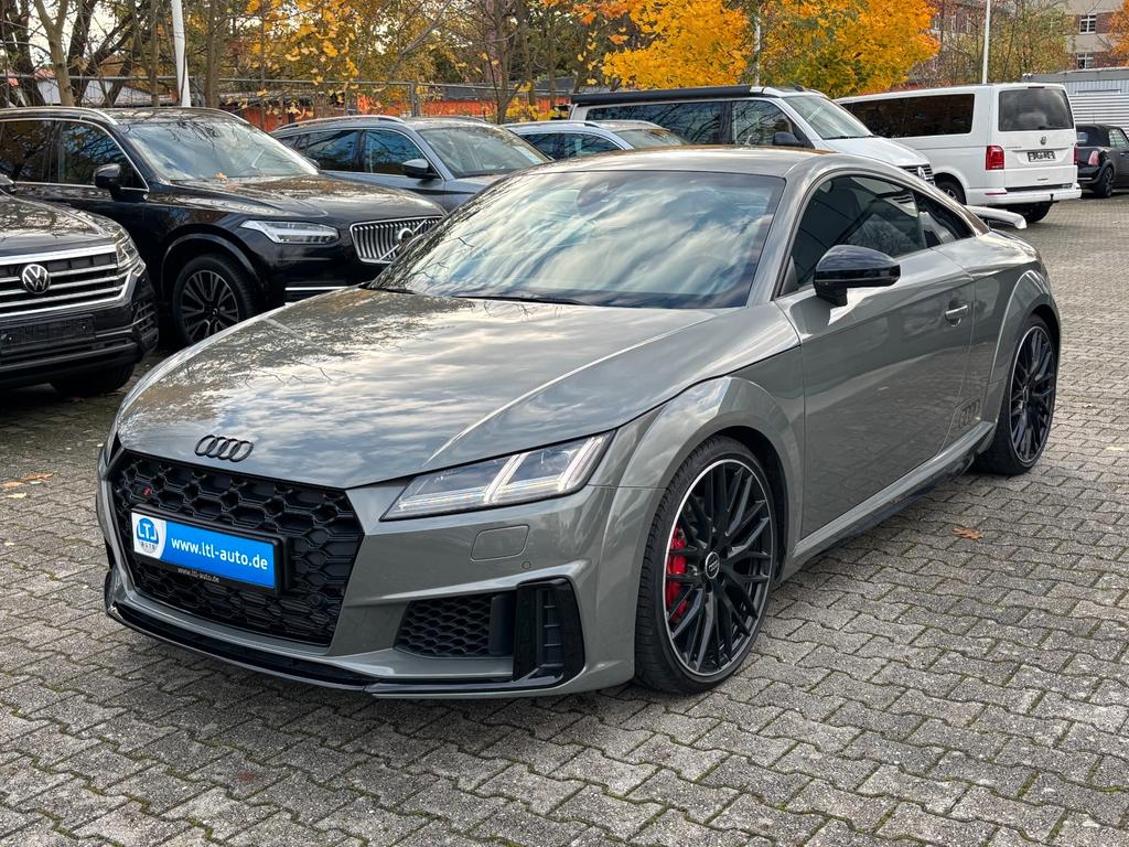 Audi TTS