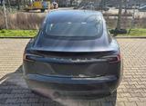 Tesla Model 3 Hinterradantrieb RWD RWD - Tesla Model 3 in Düsseldorf