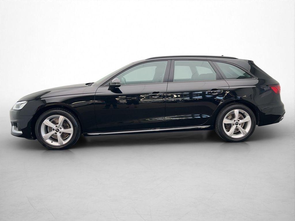 AUDI A4 2024