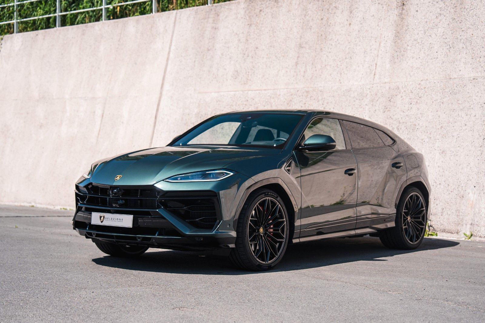 Lamborghini Urus 4.0 V8 PHEV SE