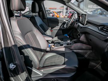 Ford Kuga 2.5 Plug-In Hybrid ST-Line X Fahrerassi.