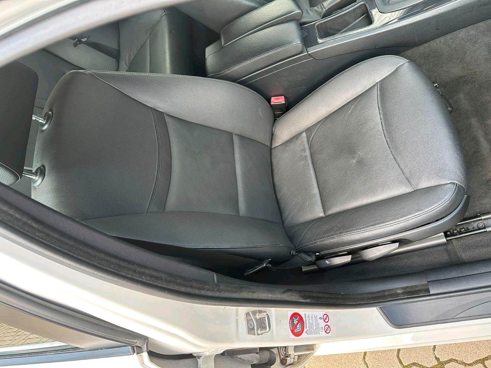 BMW 114 2009 — photo 9