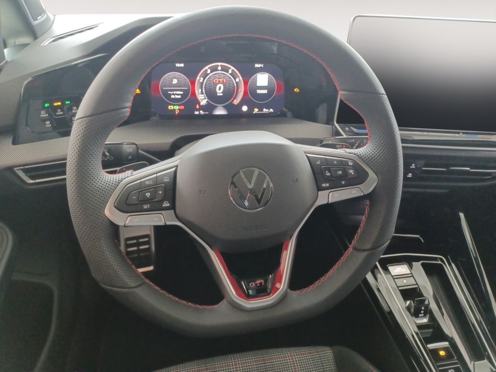 Fahrzeugabbildung Volkswagen Golf 2.0 TSI OPF DSG GTI IQ Light, AHZV, DCC