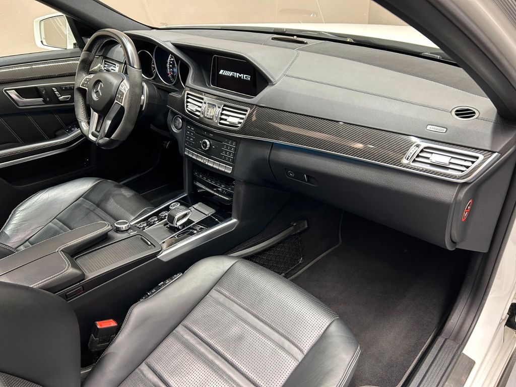 Mercedes-Benz E 63 AMG E63 S AMG 4M *CARBON-PAKET*KERAMIK*B&O*PANO*