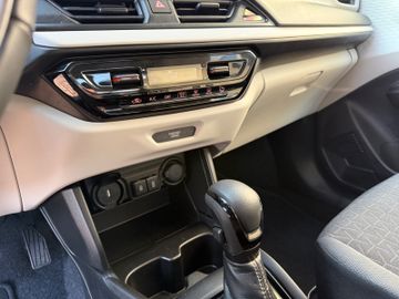 Bild 16 Suzuki Swift 1.2 Dualjet Hybrid 61 kW Club