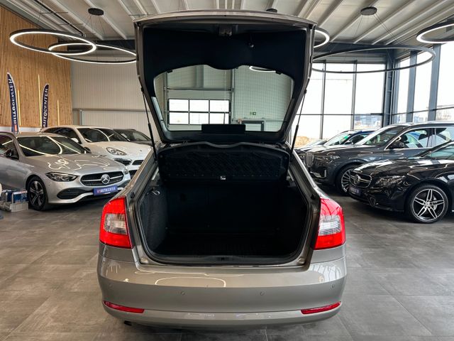 Skoda Octavia Lim. Family *SZHZ*PDC*ISOFIX-BEIFAHRER*