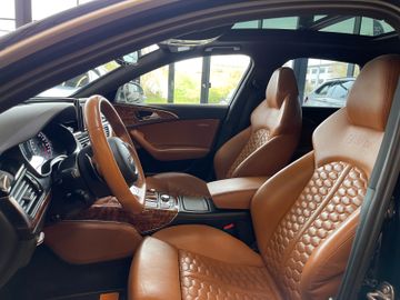 Audi RS6 quattro performance *PANO*KAM*PDC*TOUCH*