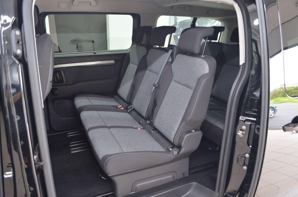 Toyota Proace 2,0-l-D-4D L2 (8-Si.) Autm. Verso Team De