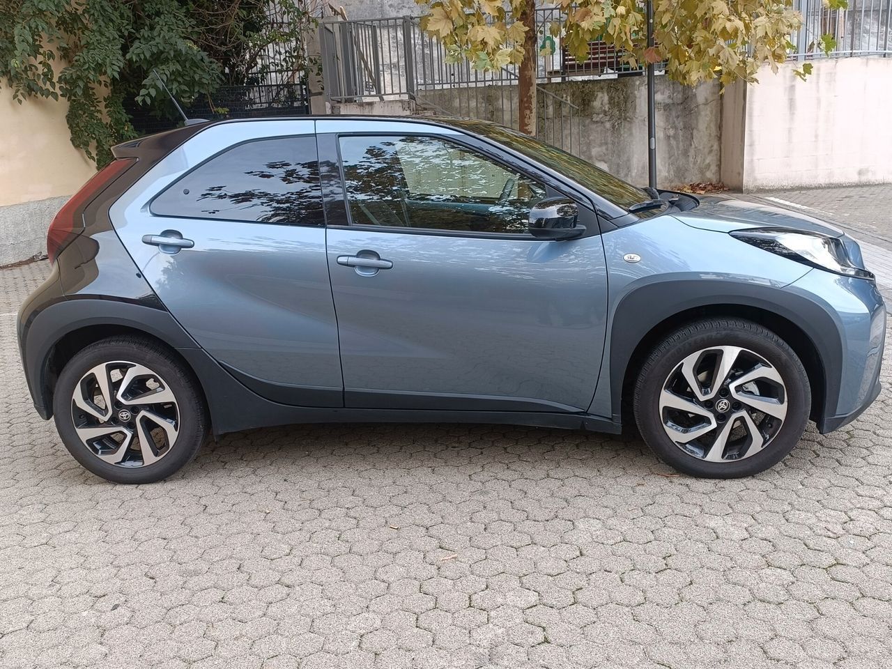 Other Toyota Aygo X 1.0 VVT-i 72 CV 5 porte Trend imagem 3