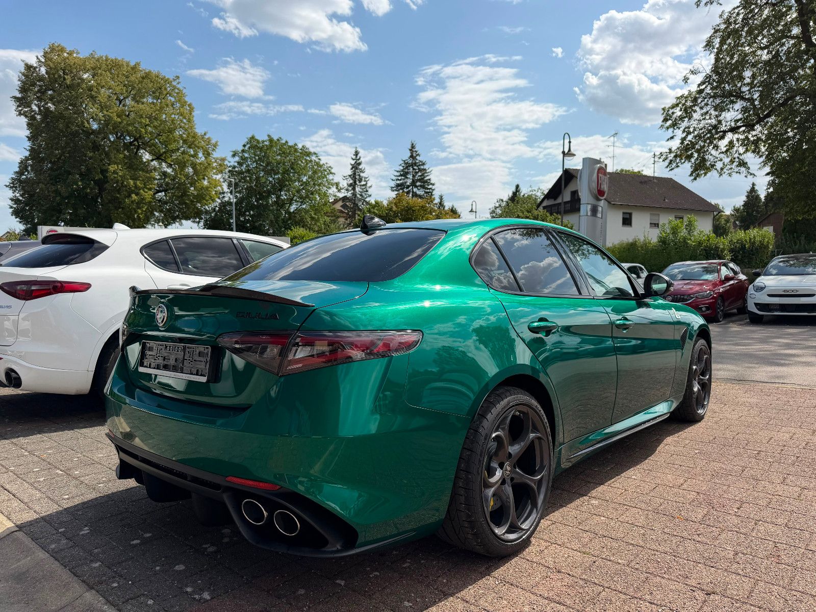 Fahrzeugabbildung Alfa Romeo Giulia Quadrifoglio Oro
