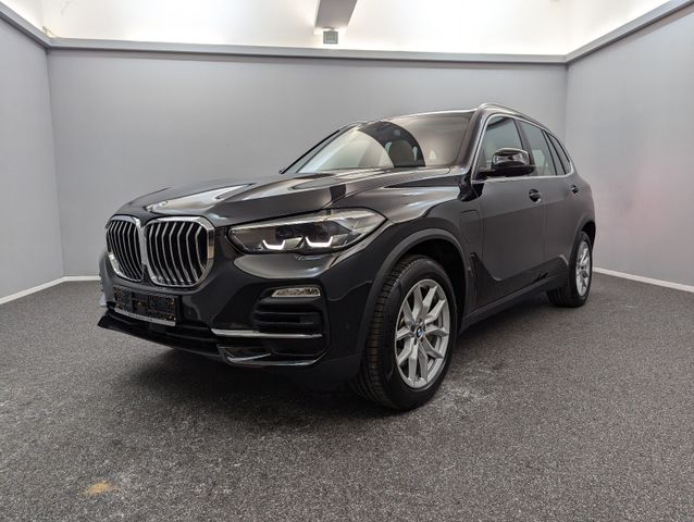 BMW X5 xDrive 45 e*HEAD-UP*AHK*LEDER*LED*AIR*PANO