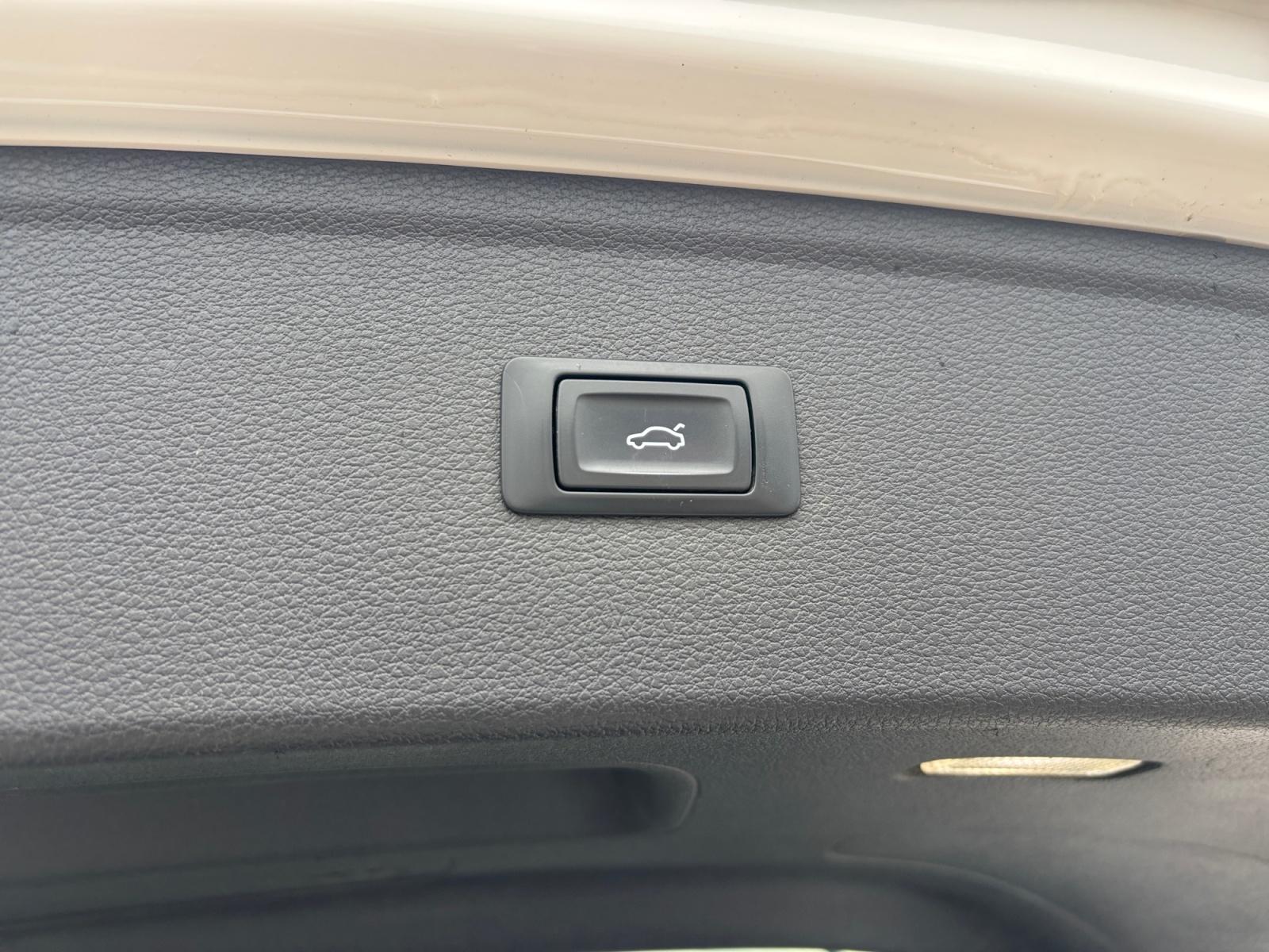 Audi Q5 2,0 TFSI S-Tronic sport quattro Navi