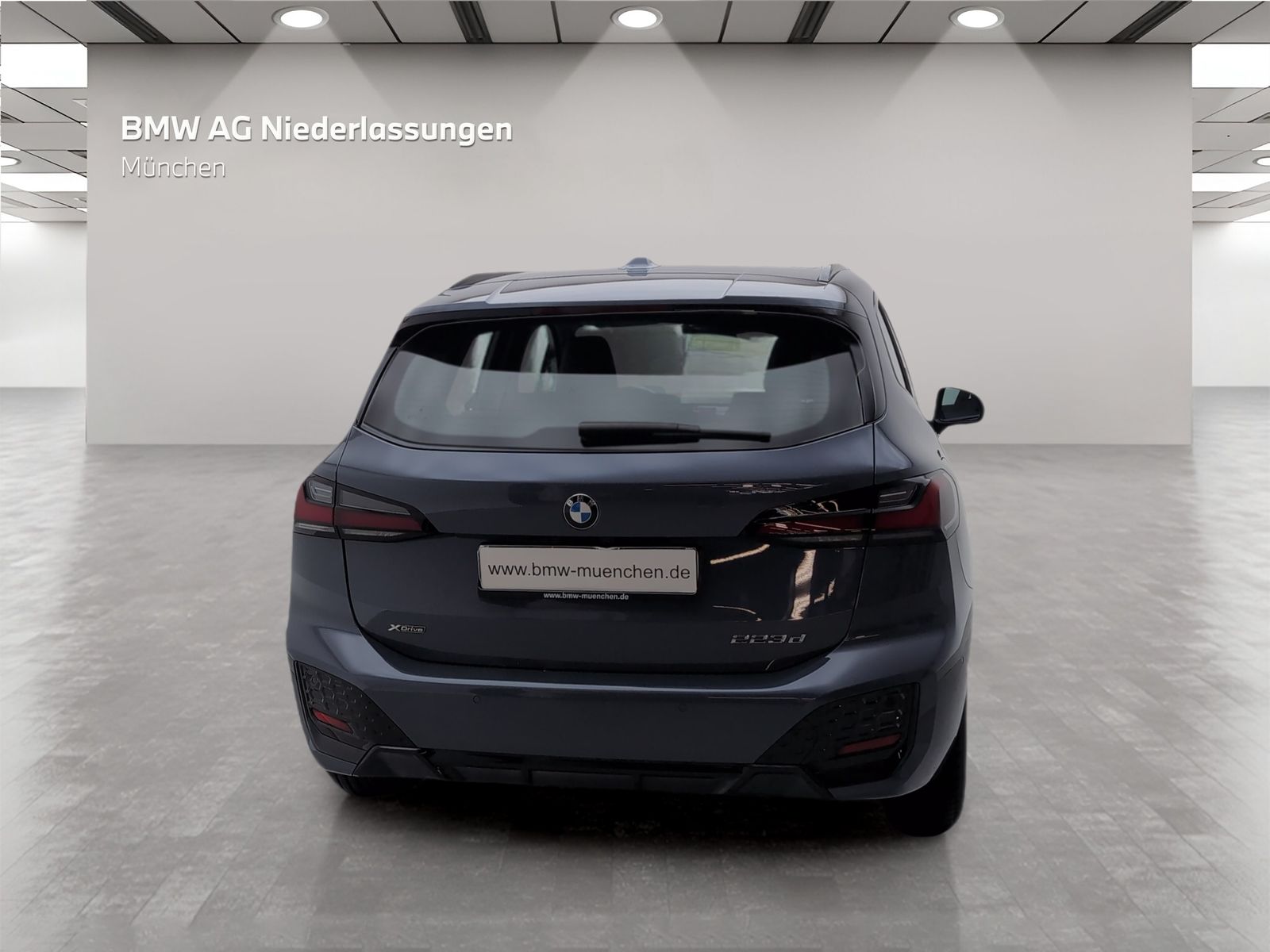 BMW 223 Active Tourer - Bild 8