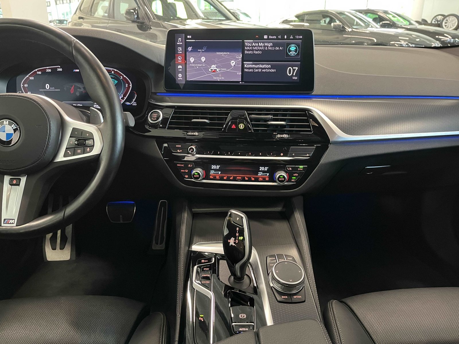 BMW 520d xDrive Touring M Sport HUD PANO ACC RFK NAV foto 20