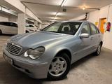 Mercedes-Benz C200 KOMPRESSOR ELEGANCE|LEDER|NAVI|S-HEFT|1HAND - Mercedes-Benz C 200: Kompressor