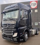 Mercedes-Benz Vehicle Tractor 4x2 Standard - Mercedes-Benz Trac