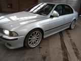 BMW E39 V8 535i - BMW 535: 535i E39