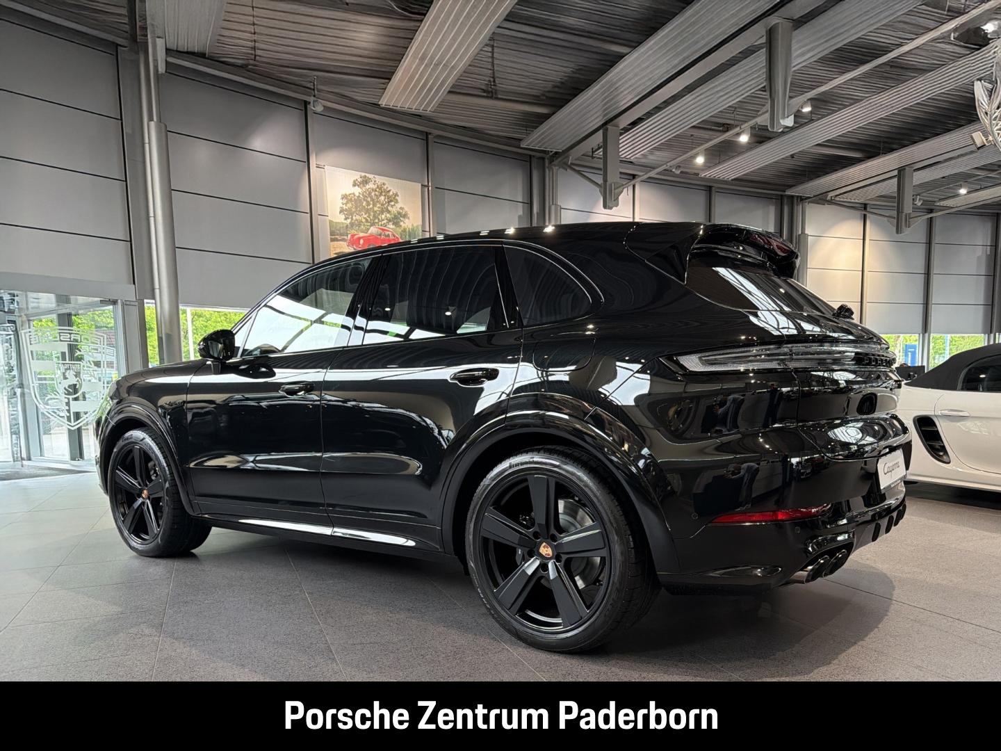 Porsche Cayenne E-Hybrid Black Edition HA-Lenkung BOSE