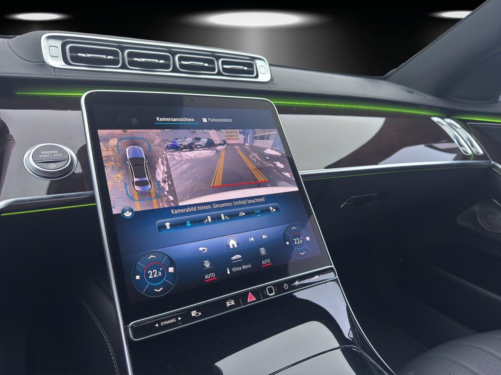 Fahrzeugabbildung Mercedes-Benz S500 4M L FirstClass 4xMassage FondTV Pano Chauf