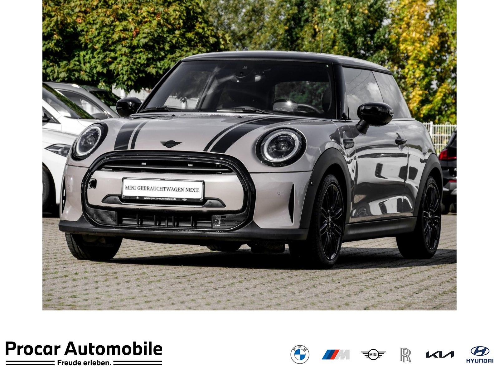 MINI Cooper YOUNIQUE TRIM Navi+Pano+LED+Sportsitze+KZ