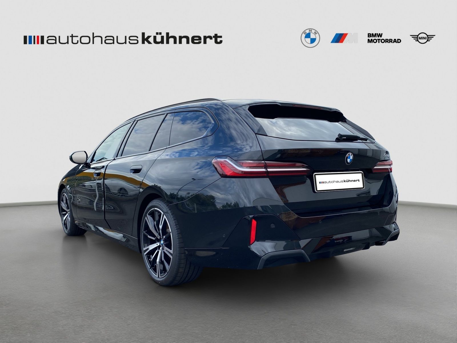 BMW 520i Touring M-Sport ACC SpurAss StHzg foto 5