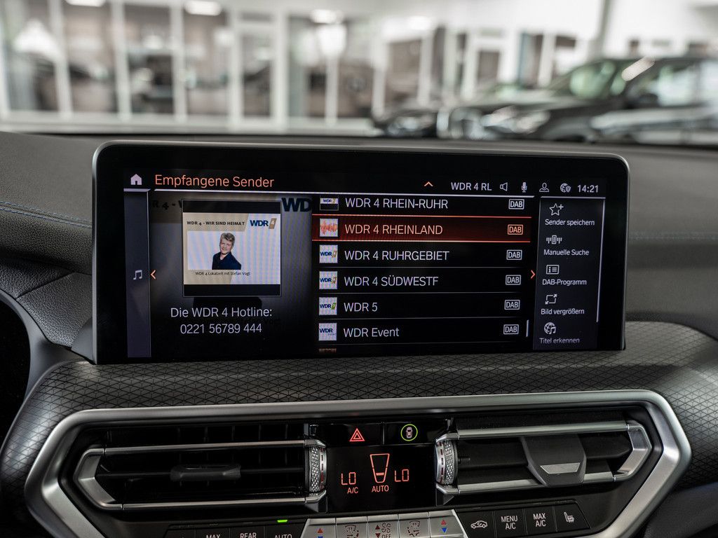 BMW X3 xDrive20d M-Sport FACEL. PANO AHK LED W-LAN foto 17