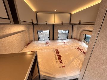 HYMER  ERIBA  HYMERCAR Grand Canyon S CrossOver 600 4x4 Winterpaket  