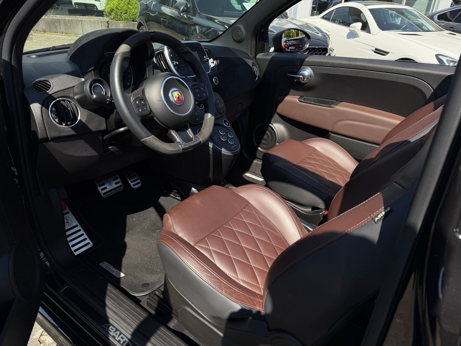 Fahrzeugabbildung Abarth 595C Competizione SHZ XENON NAVI