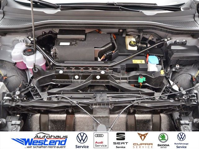 Fahrzeugabbildung Audi Q4 e-tron 40 150kW advanced Matrix Pano Navi
