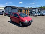 Renault Twingo 1.2 Authentique/Tüv Neu/8 fach bereift - Renault Twingo aus 2003