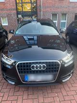 Audi Q3 2.0 TFSI quattro S tronic  Vollau... - Audi Q3 mit Benzin-Antrieb: Kombi, Automatik