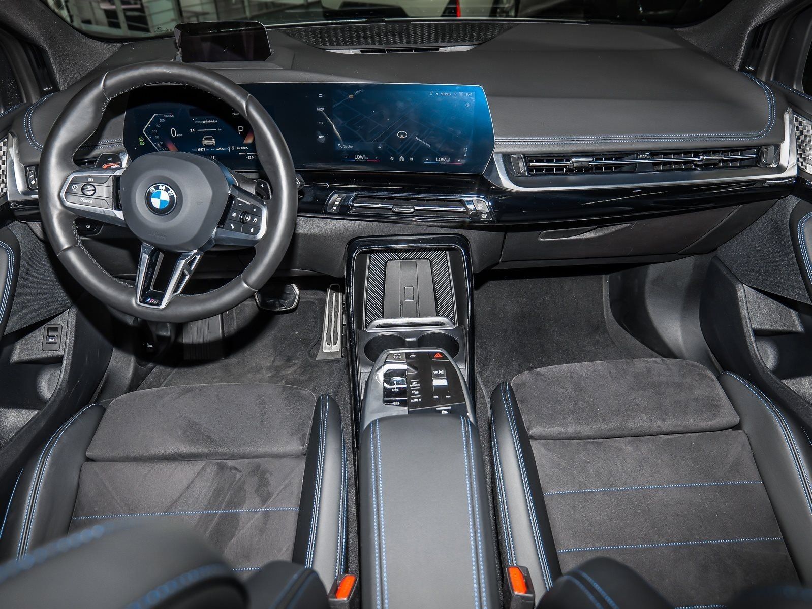 BMW 223 Active Tourer - Bild 3