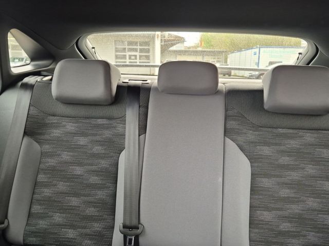 ID.5 Pro 77kWh IQ.LIGHT,Navi,AHK