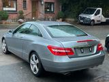Mercedes-Benz E 250 CGI Coupe°BlueEfficiency°Automatik°Leder° - Mercedes-Benz E 250: Coupe, Cgi