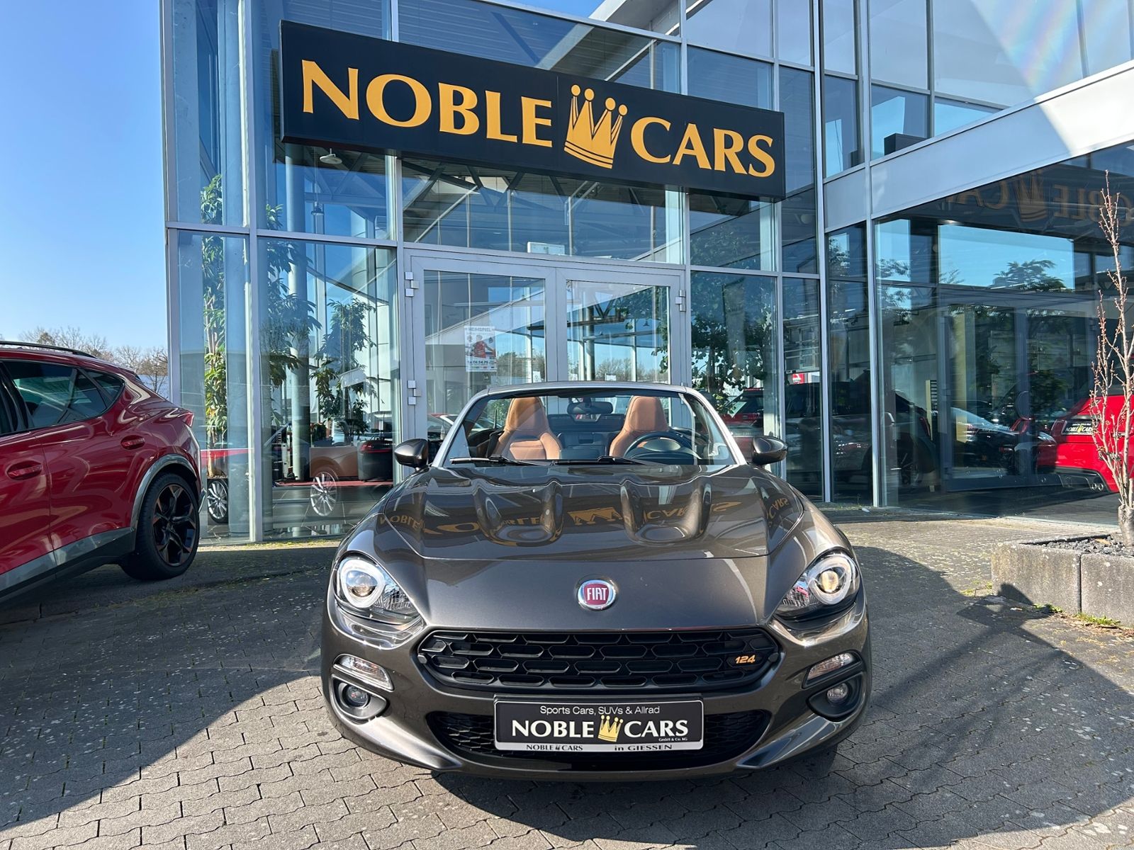 Fahrzeugabbildung Fiat 124 Spider Lusso BOSE RFK KLIMA NAVI SHZ