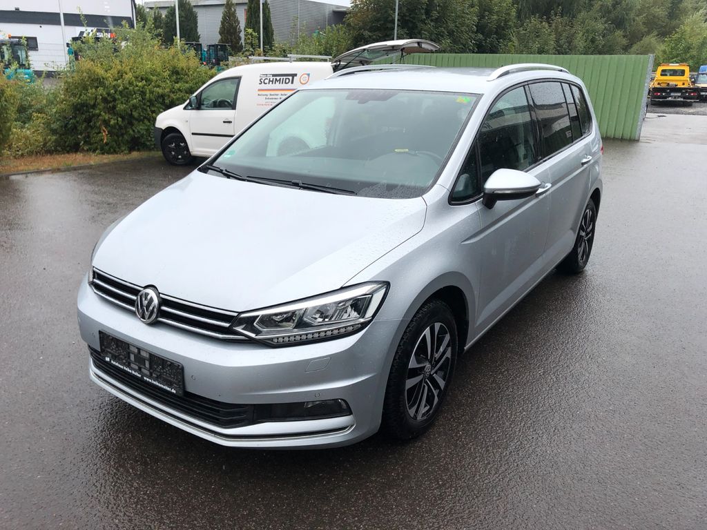 Image of Volkswagen Touran