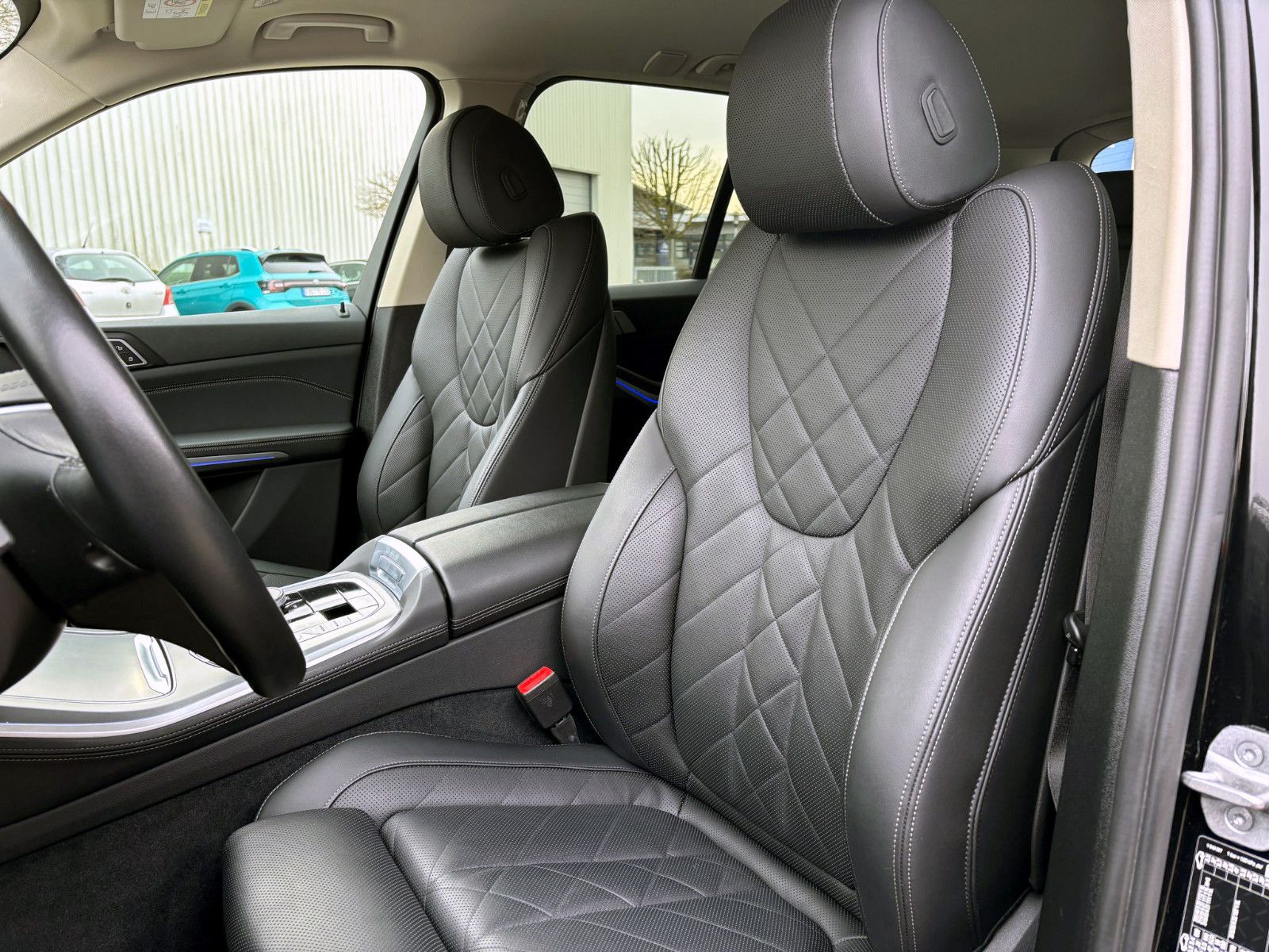 Fahrzeugabbildung BMW X5 xDrive 40i Steptr. ACC 360° LED CarPlay SHZ