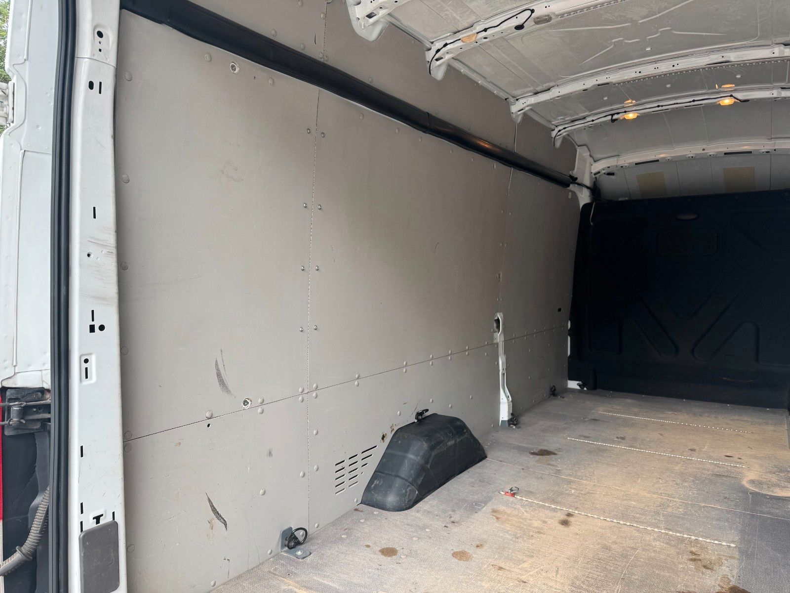 Fahrzeugabbildung Ford Transit Kasten 350 L4 H3 Navi/Klima/AHK/PDC/1.Hd