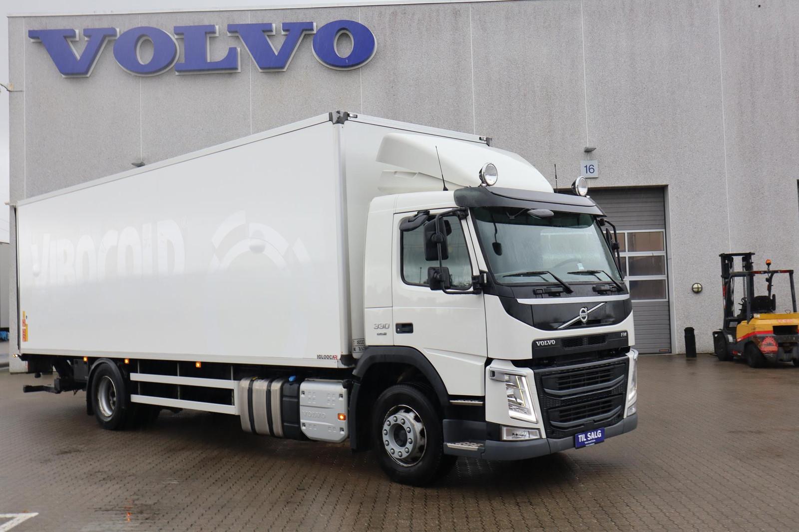 Volvo FM Volvo FM330 med 21 pallers kasseopbygning