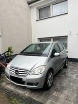 Mercedes-Benz Mercedes Benz A160 TÜV Neu - Mercedes-Benz A 160 in Wiesbaden