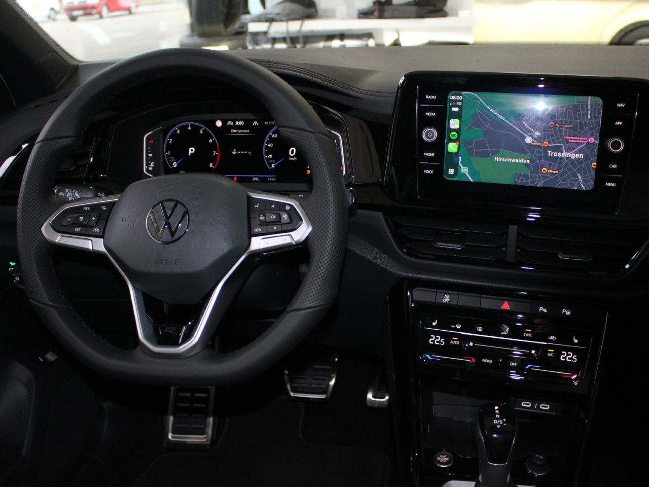 Fahrzeugabbildung Volkswagen T-Roc 2.0 TSI R-Line 4Motion/Pano/IQDrive/AHK