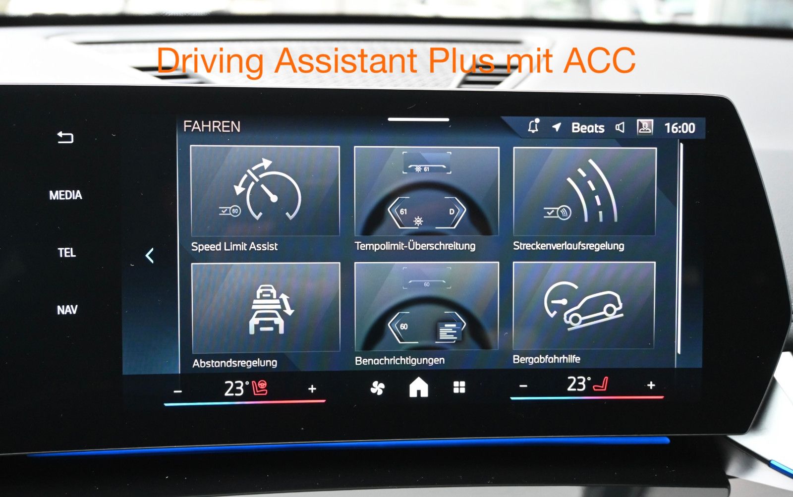 Fahrzeugabbildung BMW X1 xDrive23d M-Sport °ACC°AHK°HARMAN°LENKR.HEIZ°