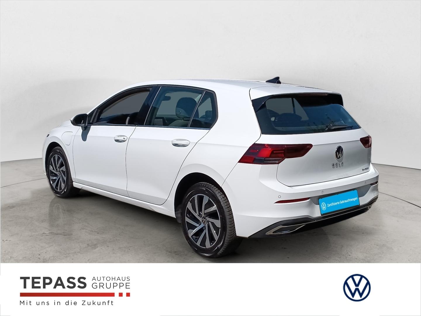 Volkswagen Golf 1.4 eHybrid NAVI LED ACC SPORT
