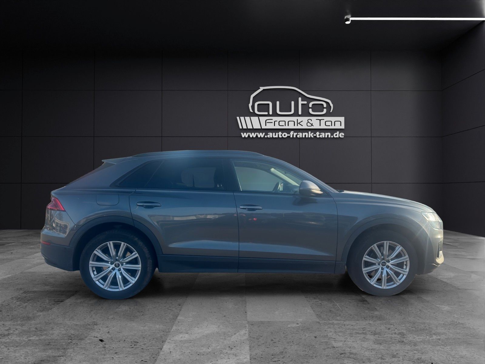 Fahrzeugabbildung Audi Q8 55 TFSI quattro*Navi*360°Kamera*Leder*LED*DAB