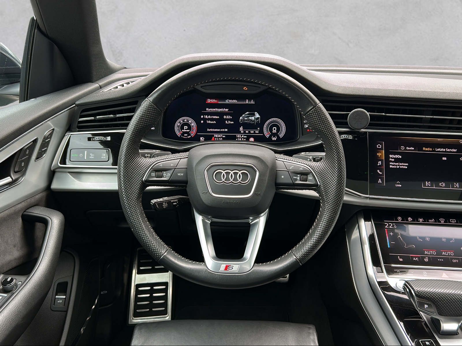 Fahrzeugabbildung Audi Q8 55 TFSI S-LINE*B&O*SOFT CLOSE* 360° *PANO AHK