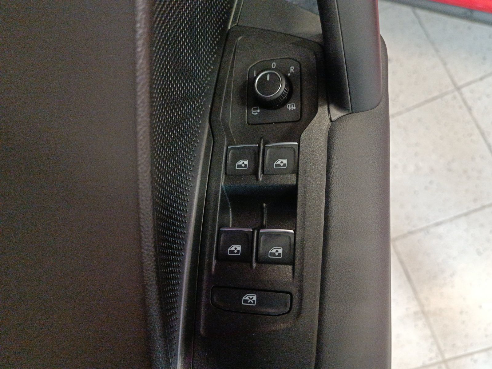 Volkswagen Tiguan - Bild 15