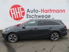 KIA cee'd Sportswagon 1.6 PHEV Platinum Edition LED KIA cee'd Sportswagon 1.6 PHEV Platinum Edition LED